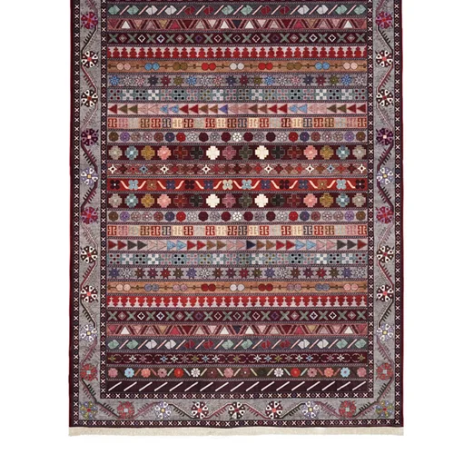 فرش ماشینی محتشم طرح سنتی مدل ترکمن کد 100315 زمینه لاکی